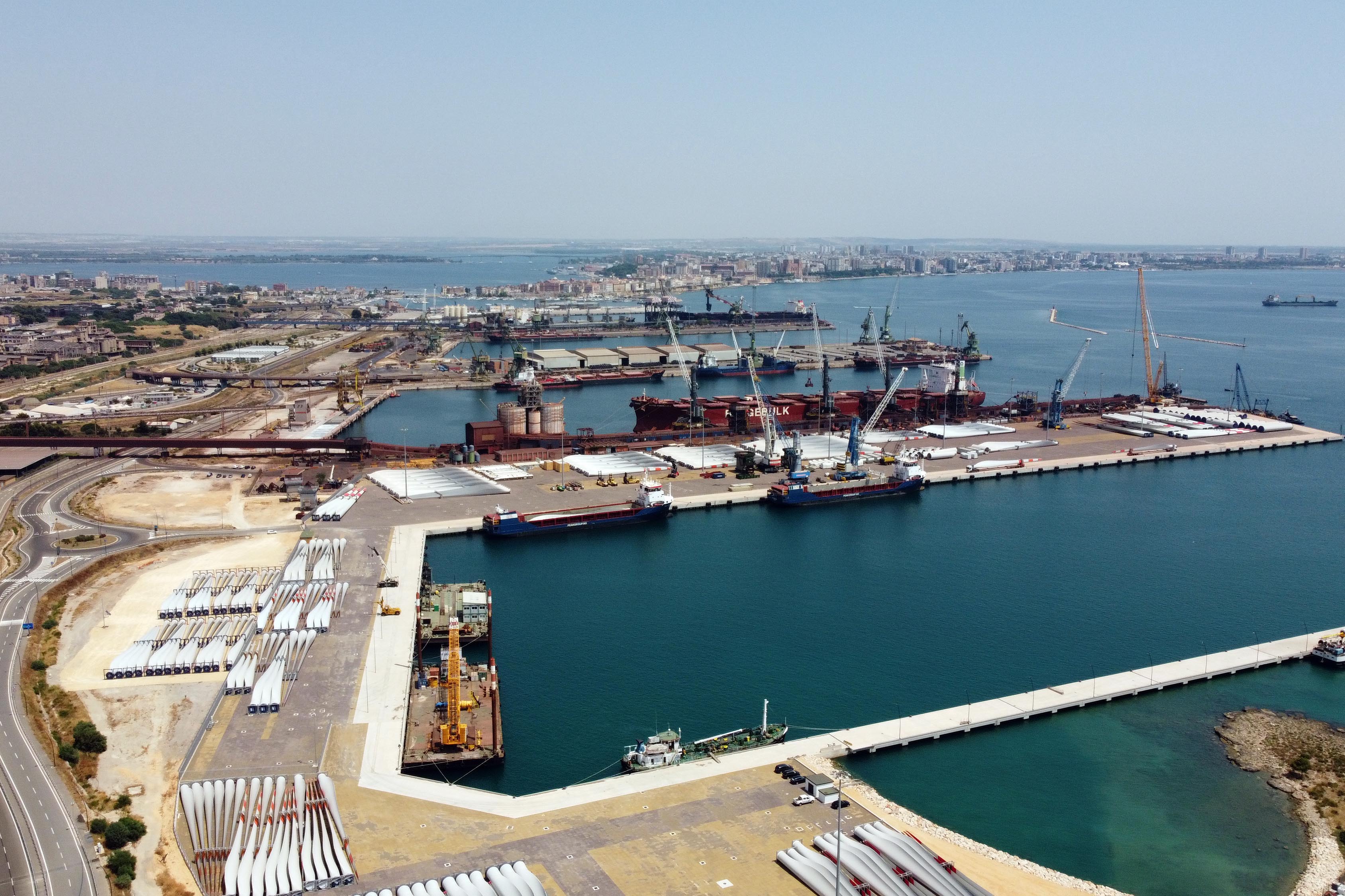 porto taranto vista aerea